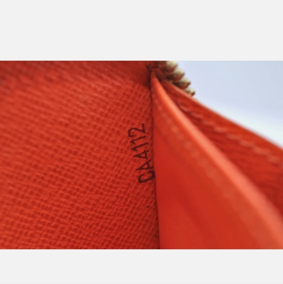 Louis Vuitton Monogram Multicolor Zippy Wallet White Orange interior Wallet - Picture 13 of 13